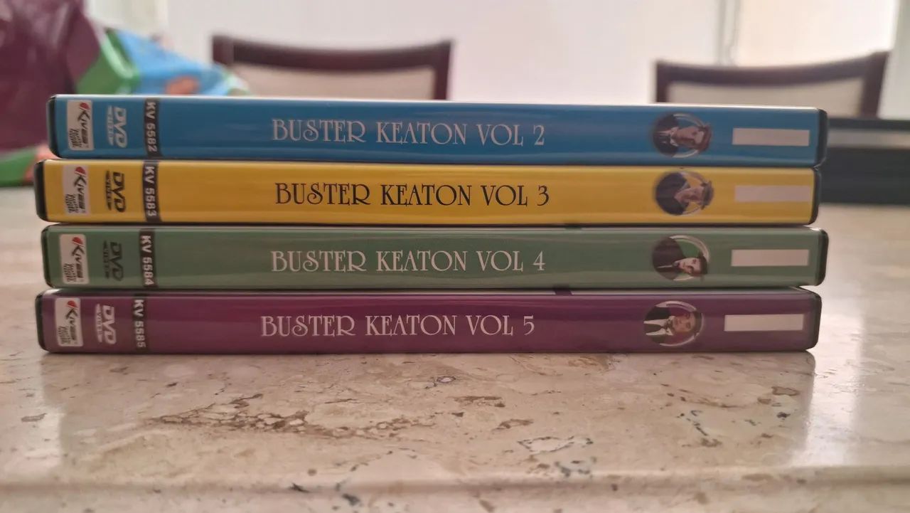 DVD Coleção Buster Keaton - 4 Volumes - Obras Primas do Cinema Mudo - Foto 3