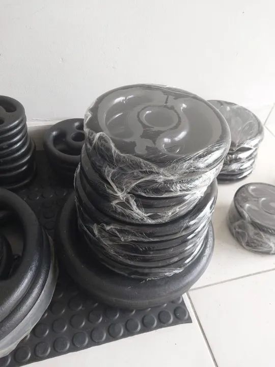 Anilhas pintadas musculação