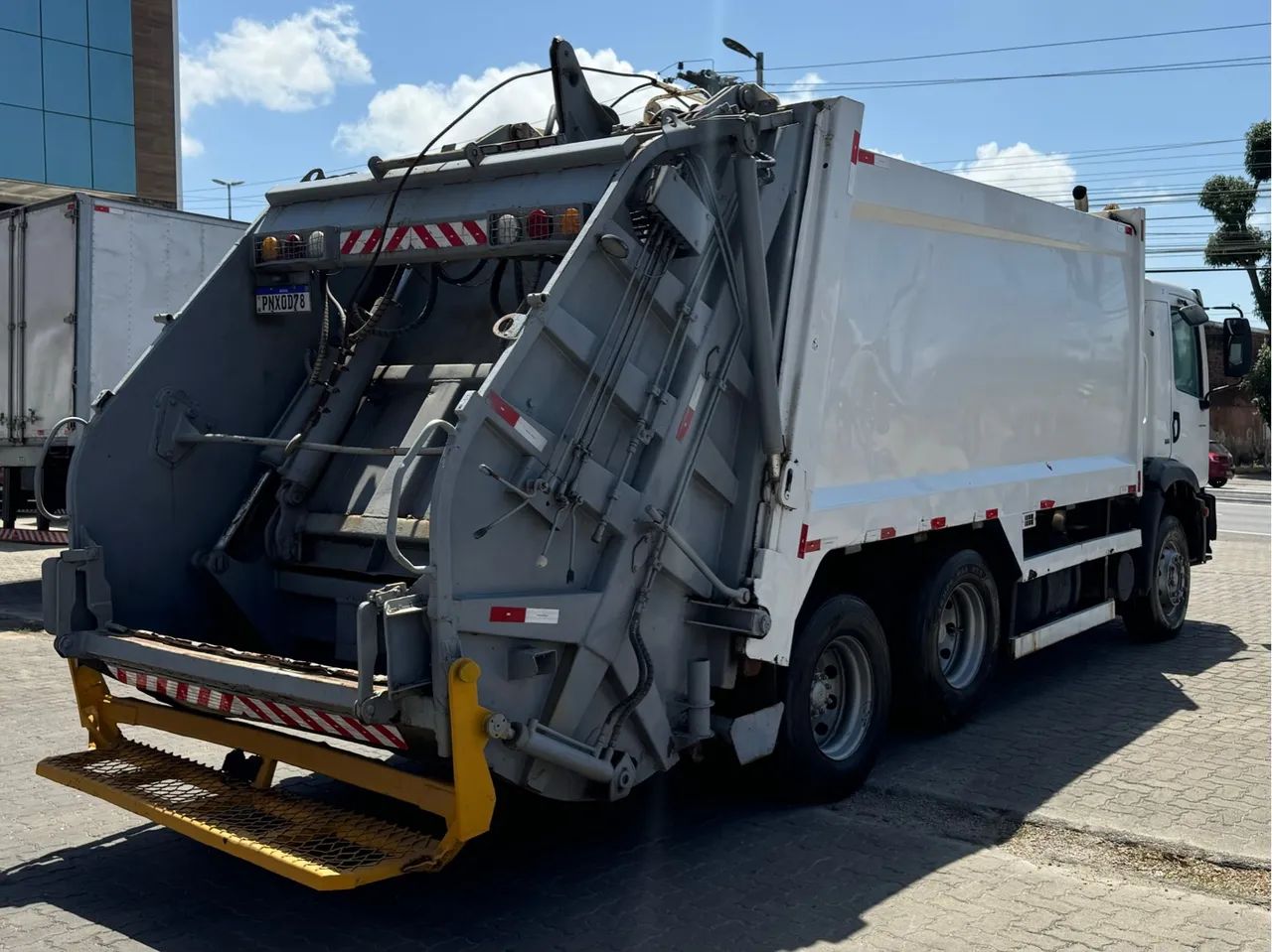 Vw 17-260 Compactador 6x2 ano 2017 caixa Planalto de 16m3 - Foto 6
