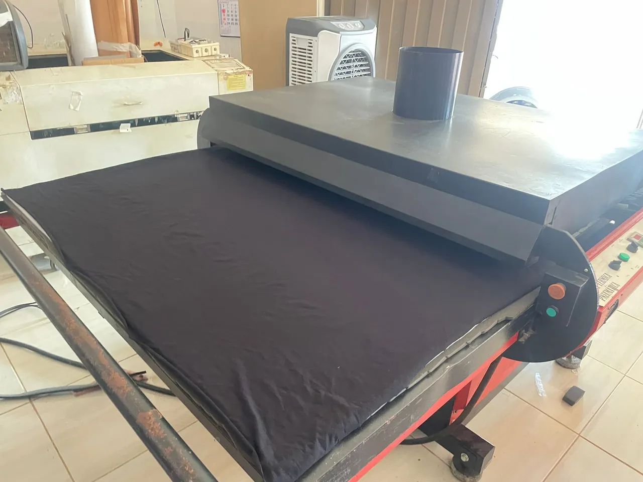 Prensa pneumática  - Foto 2