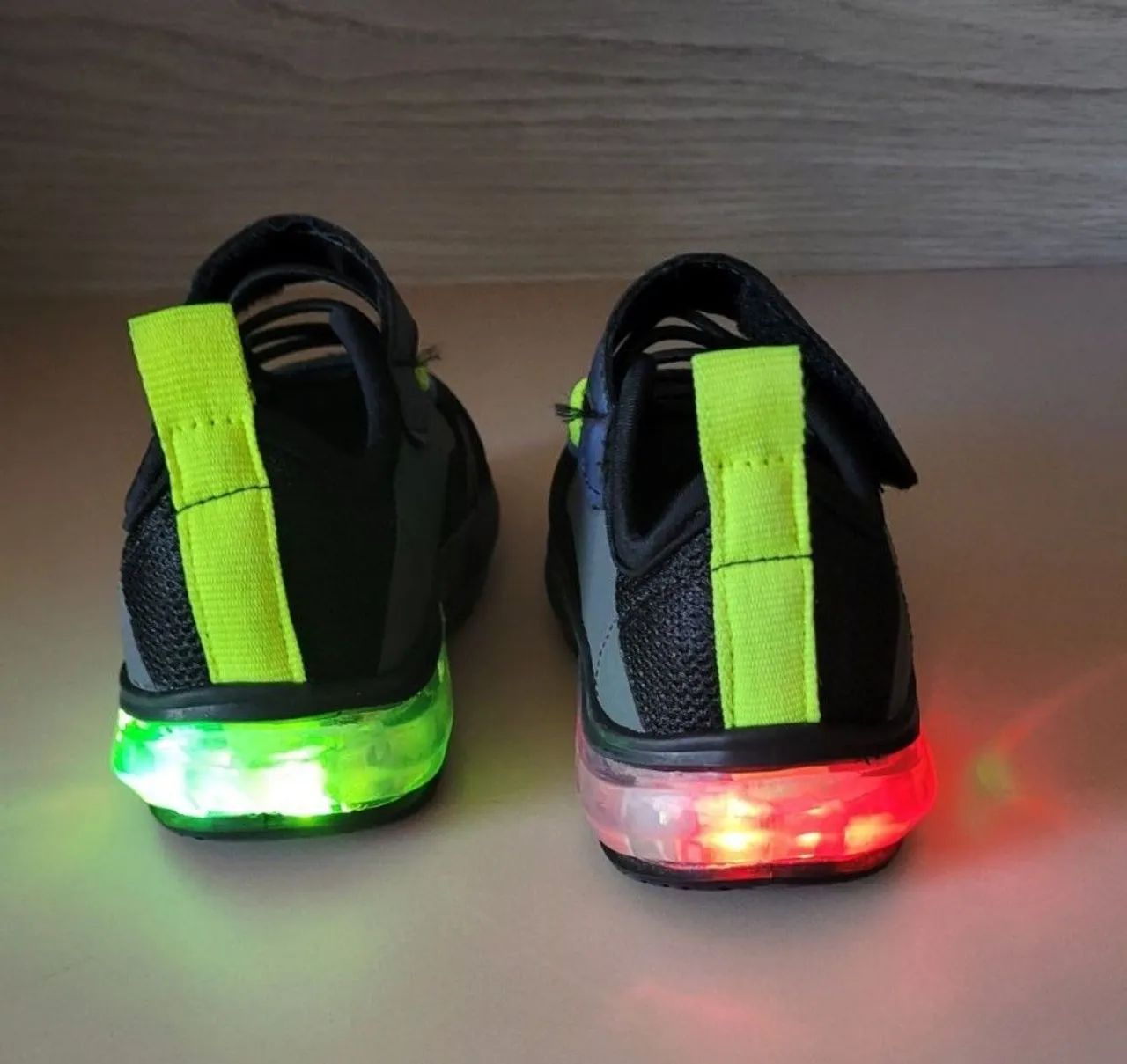 Tênis Bibi com pisca pisca Calçados Infantis Alto dos Passos