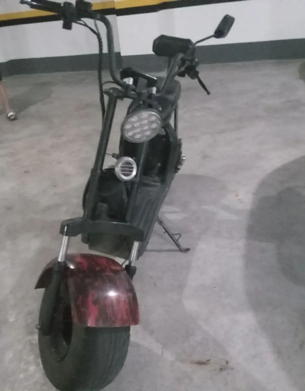 Scooter elétrica 