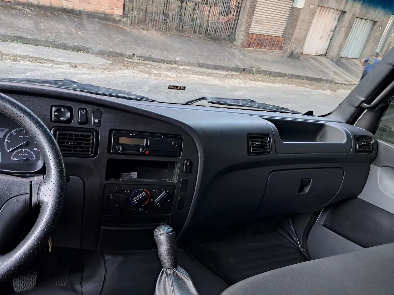 Mercedes-Benz Accelo 815 - Foto 9