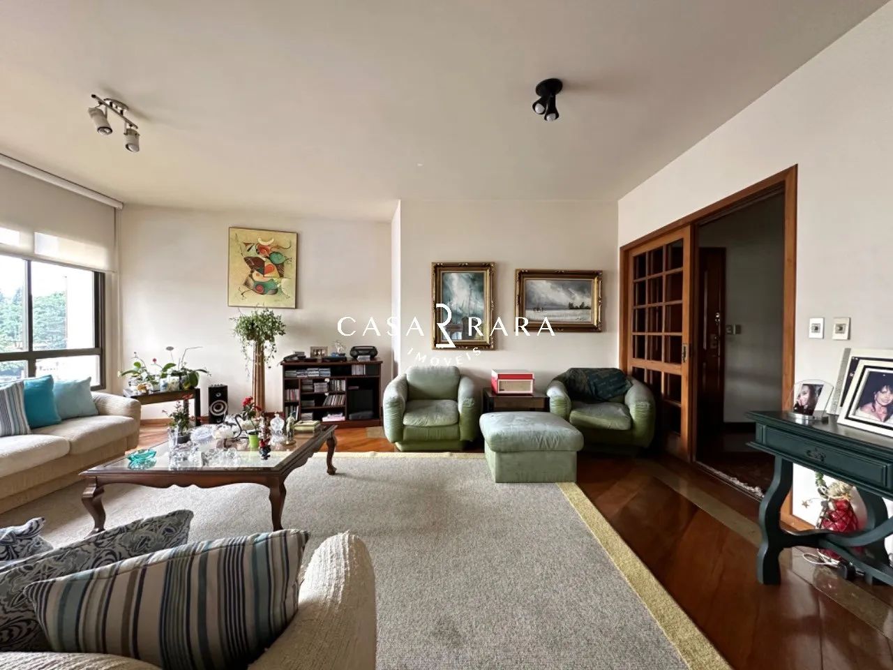 Apartamento 5 dormitórios (2 suítes) e 2 vagas com hobby box - Agronômica - Foto 3