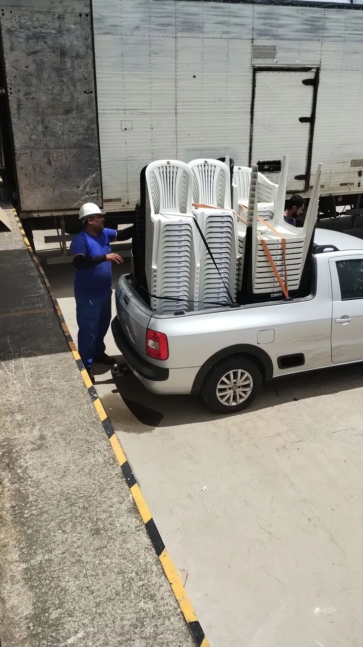 Mesas e cadeiras plástica 