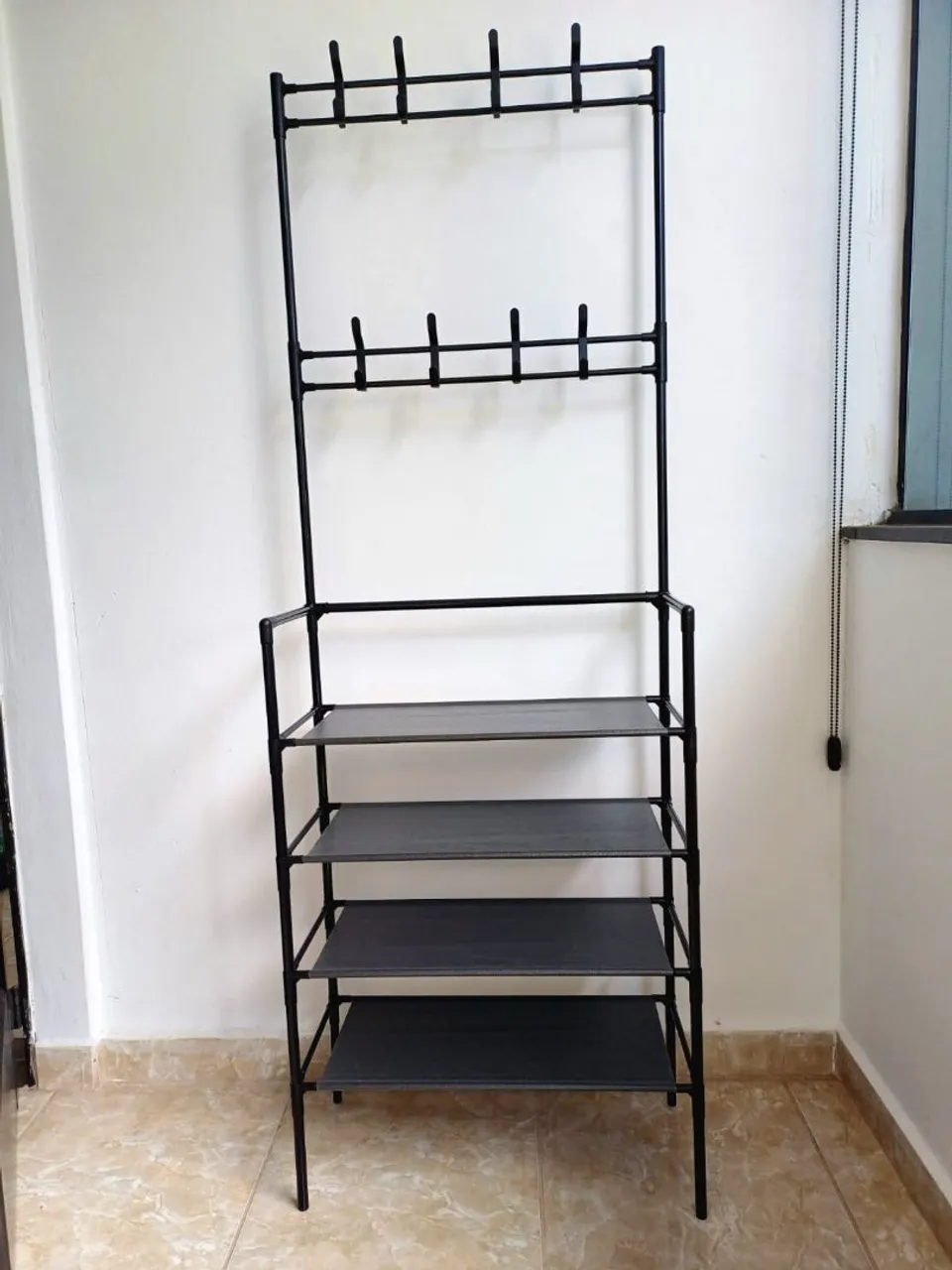 Organizador de roupas e sapatos com cabideiro