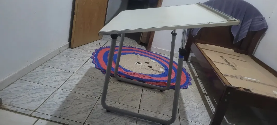 Mesa para Desenho Tubular com Régua Paralela - TUB 15.