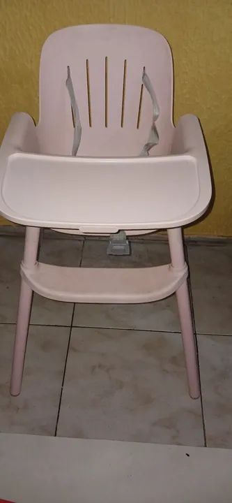 Cadeira de alimentação 
