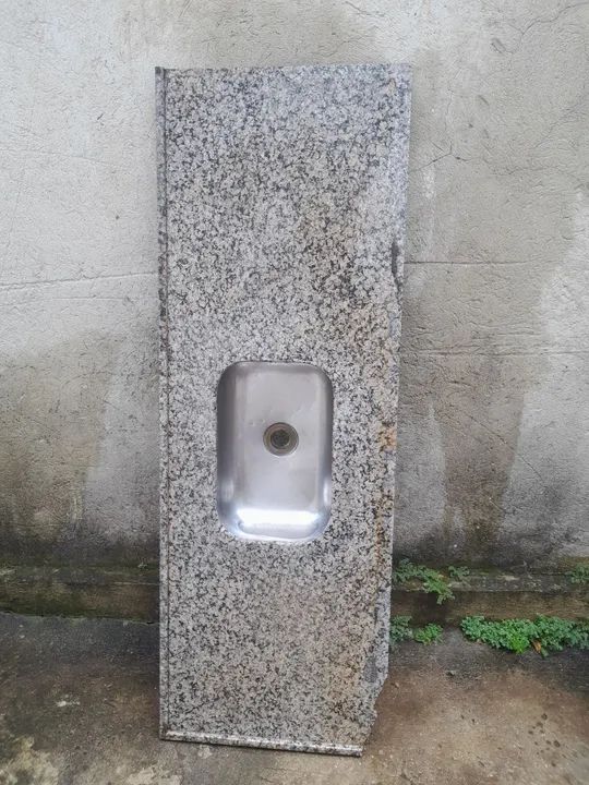 Pia de Granito com Cuba em Aço Inox 1,60 - Foto 2