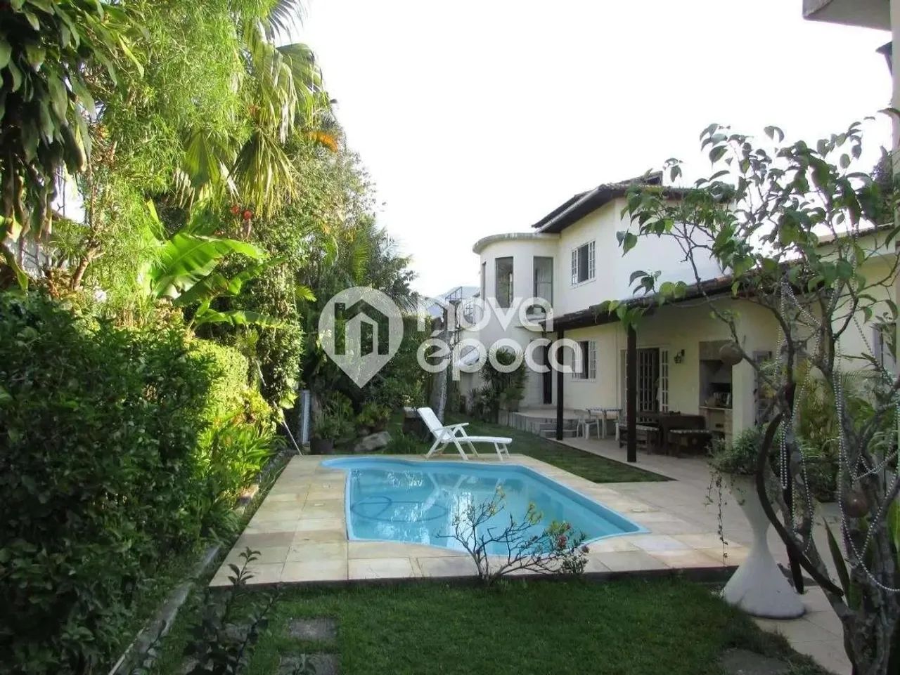 Santa Teresa | Casa 5 quartos, sendo 1 suite