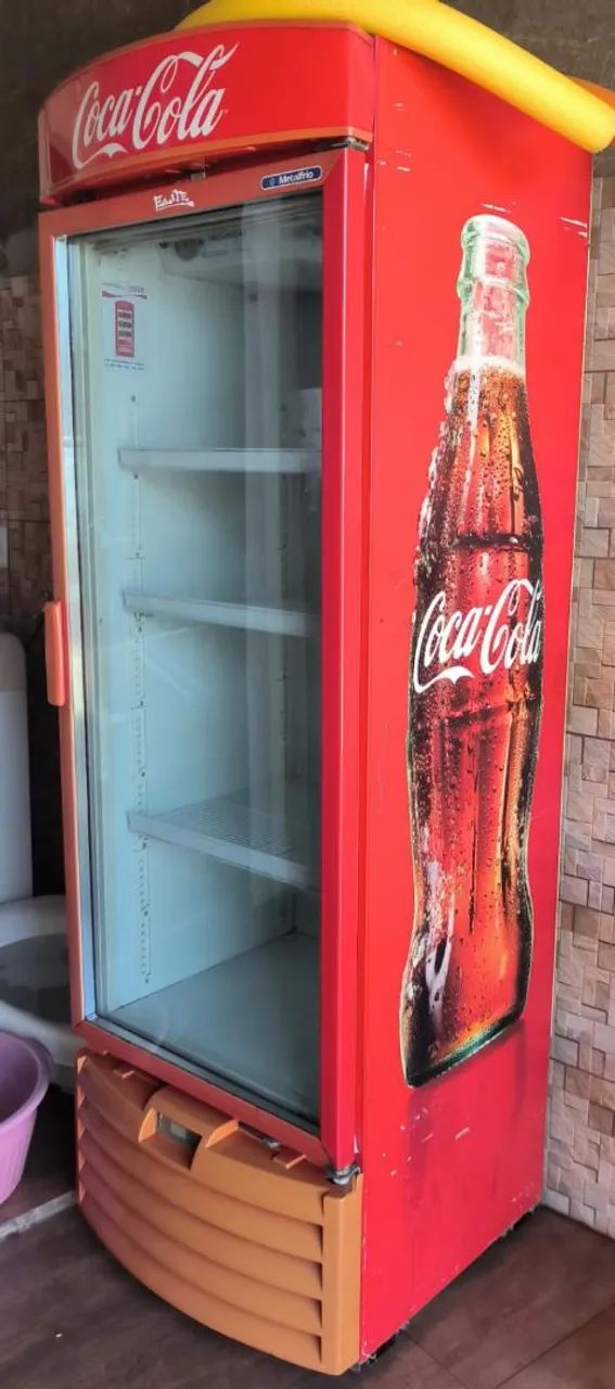 Freezer plotado da coca a venda! - Foto 2