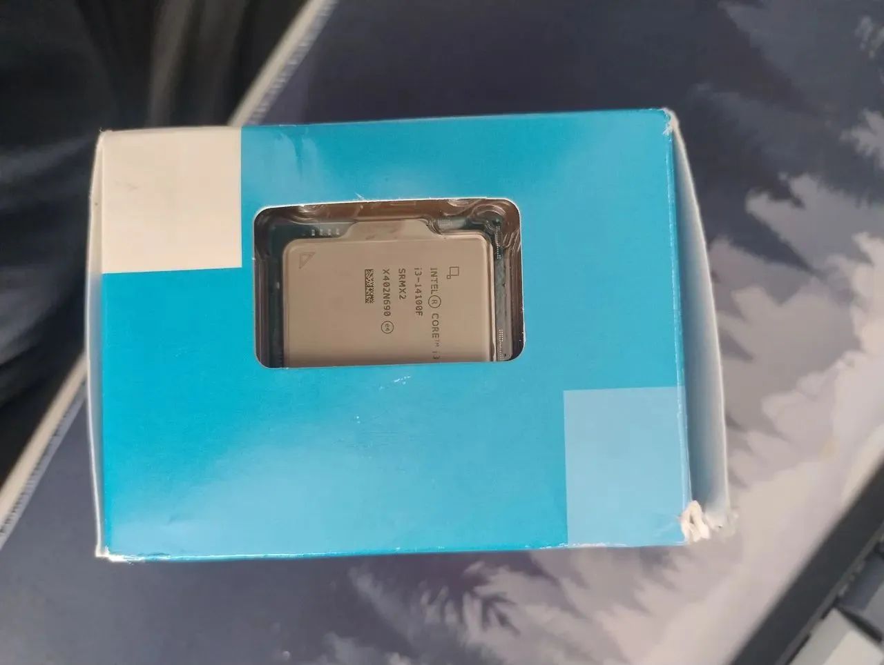 Processador Intel i3 14100f funcionando perfeitamente 