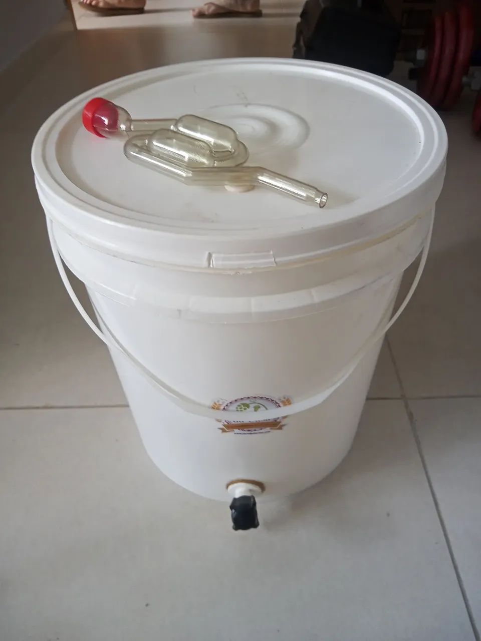 Kit produção de cerveja artesanal 20l com termômetro e fixador de tampas - Foto 3