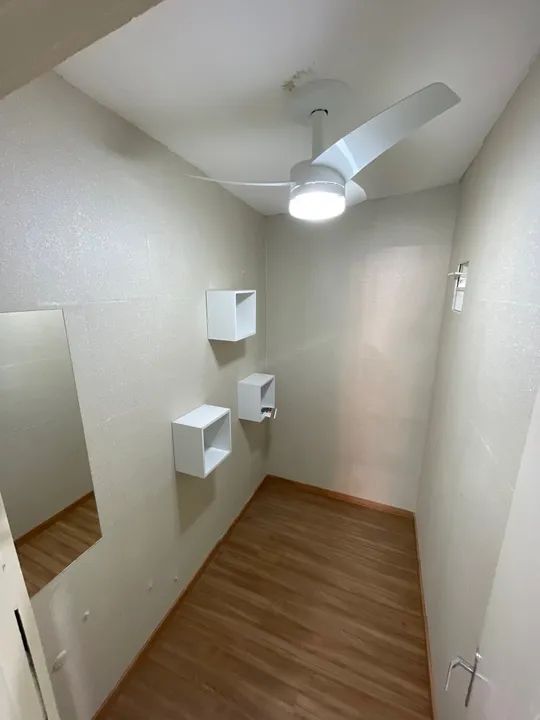 Alugo espaço (sala em academia) 