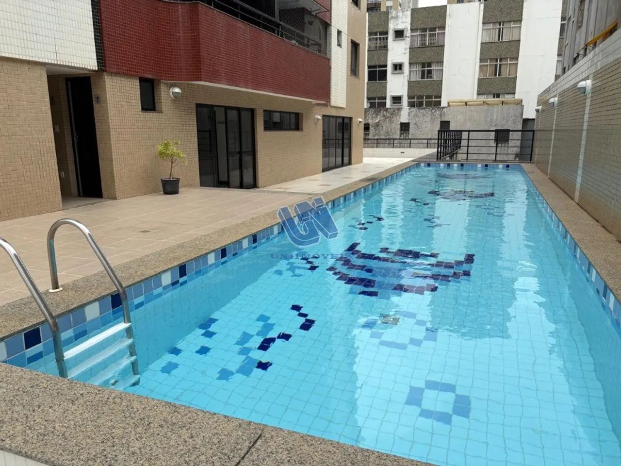 Apartamento Residencial em SALVADOR - BA, PITUBA