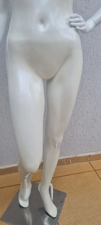 Manequim de fibra - Foto 5