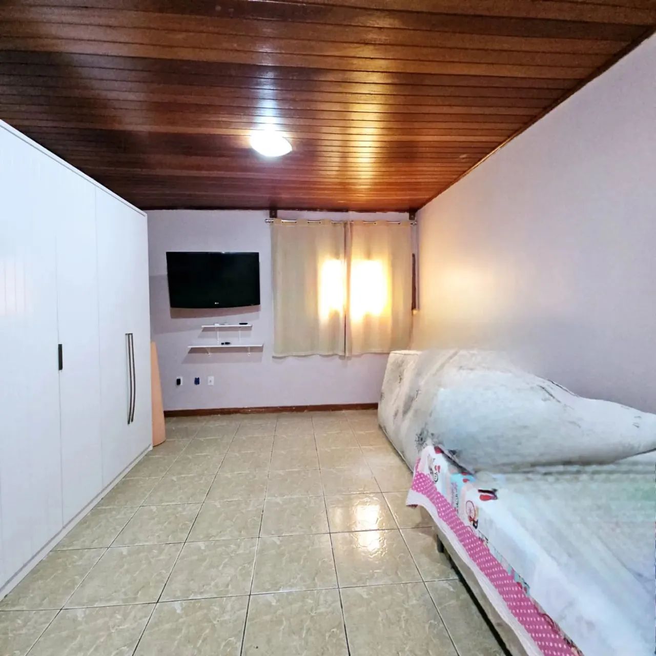Imóvel para venda possui 260 metros quadrados com 6 quartos em Marambaia - Belém - PA - Foto 5