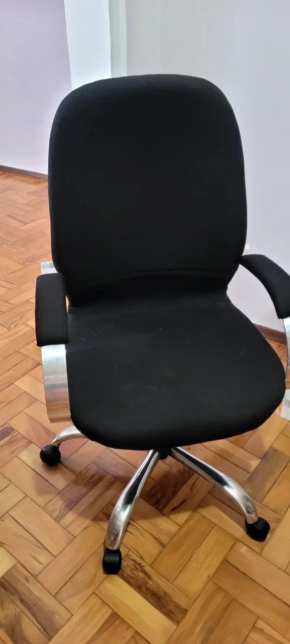 Cadeira Executiva Regulagem