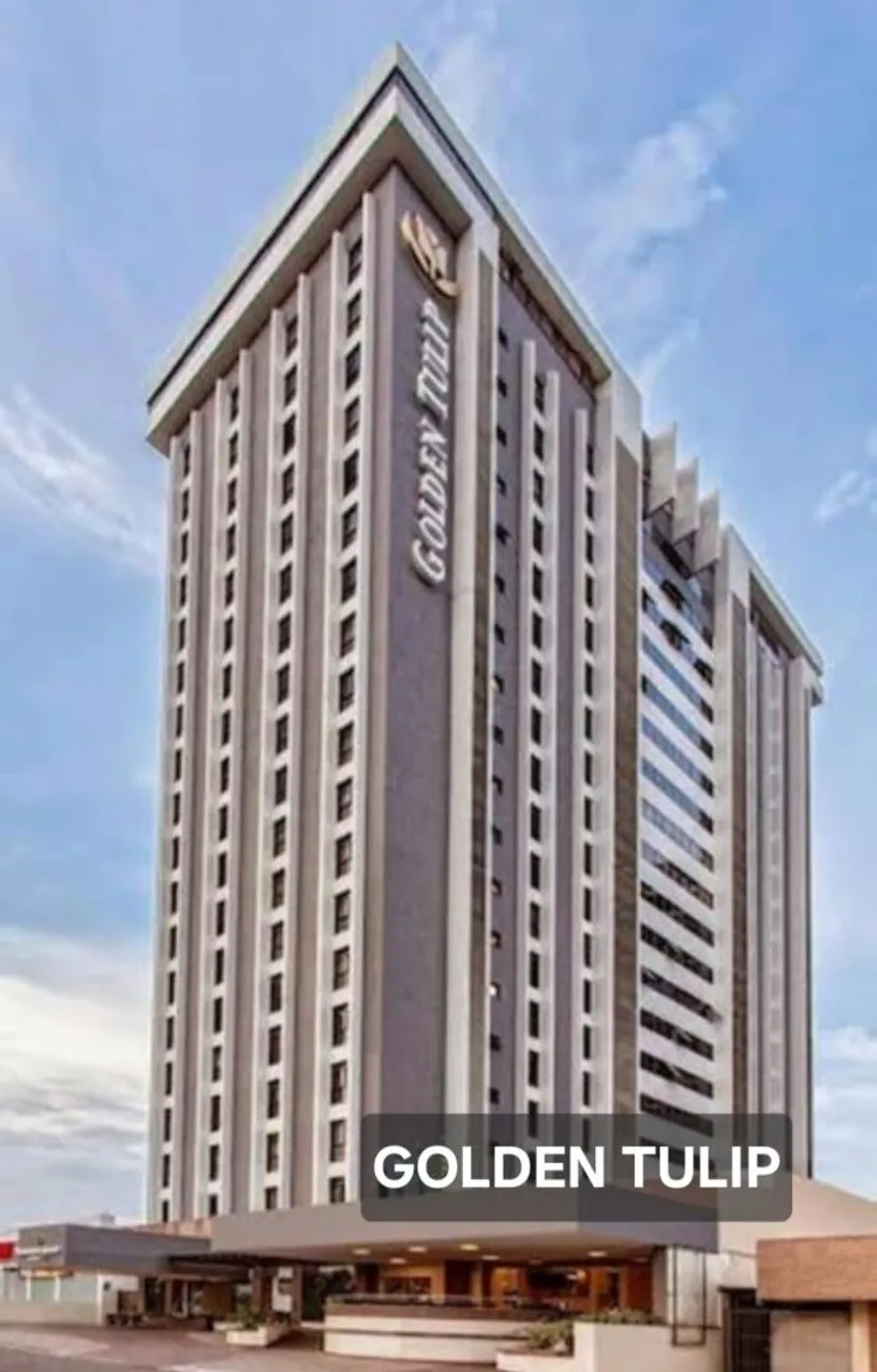 02 Flats de luxo interligados em hotel 4 estrelas