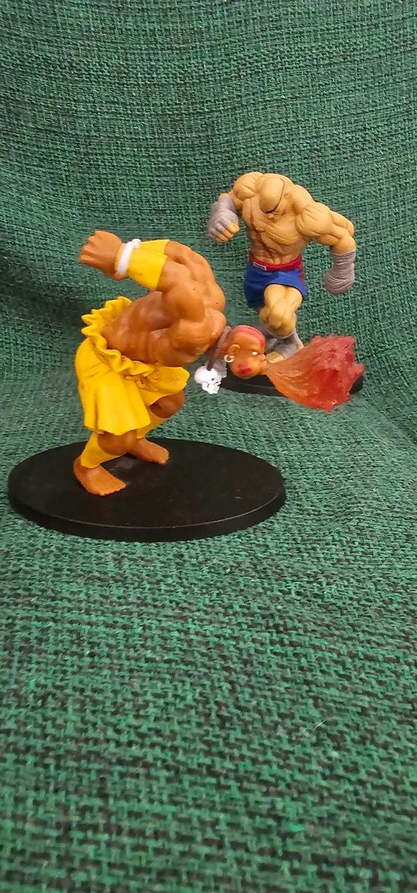 Figuras de Ação Street Fighter planeta deagostini para colecionadores
