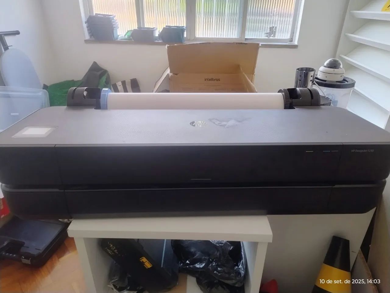 Impressora HP design jet T250 plotter  - Foto 2