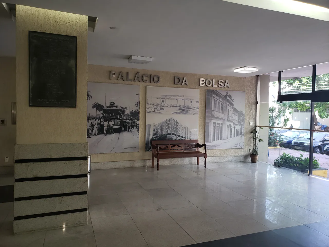 SALAS COMERCIAIS INTEGRADAS, NO PRÉDIO DA BGA, 90 m², ENTRADAS INDEPENDENTES, SOL DA MANHÃ