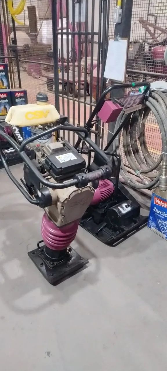 FAÇO LOCAÇÃO DE PLACA VIBRATORIA E COMPACTADOR SAPO - Foto 2
