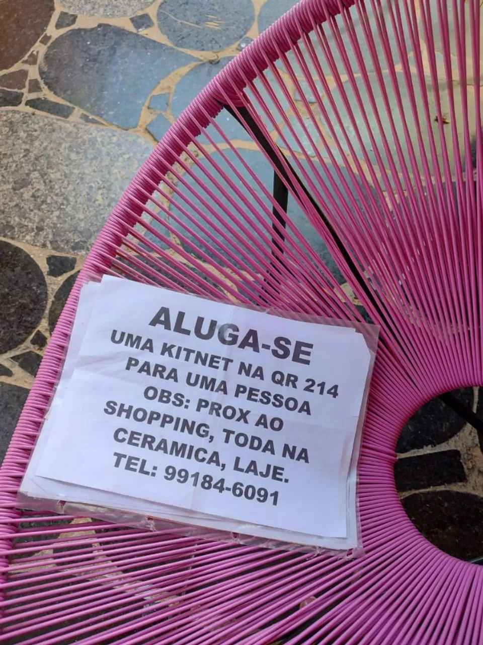 Alugo kitnet Qr 214