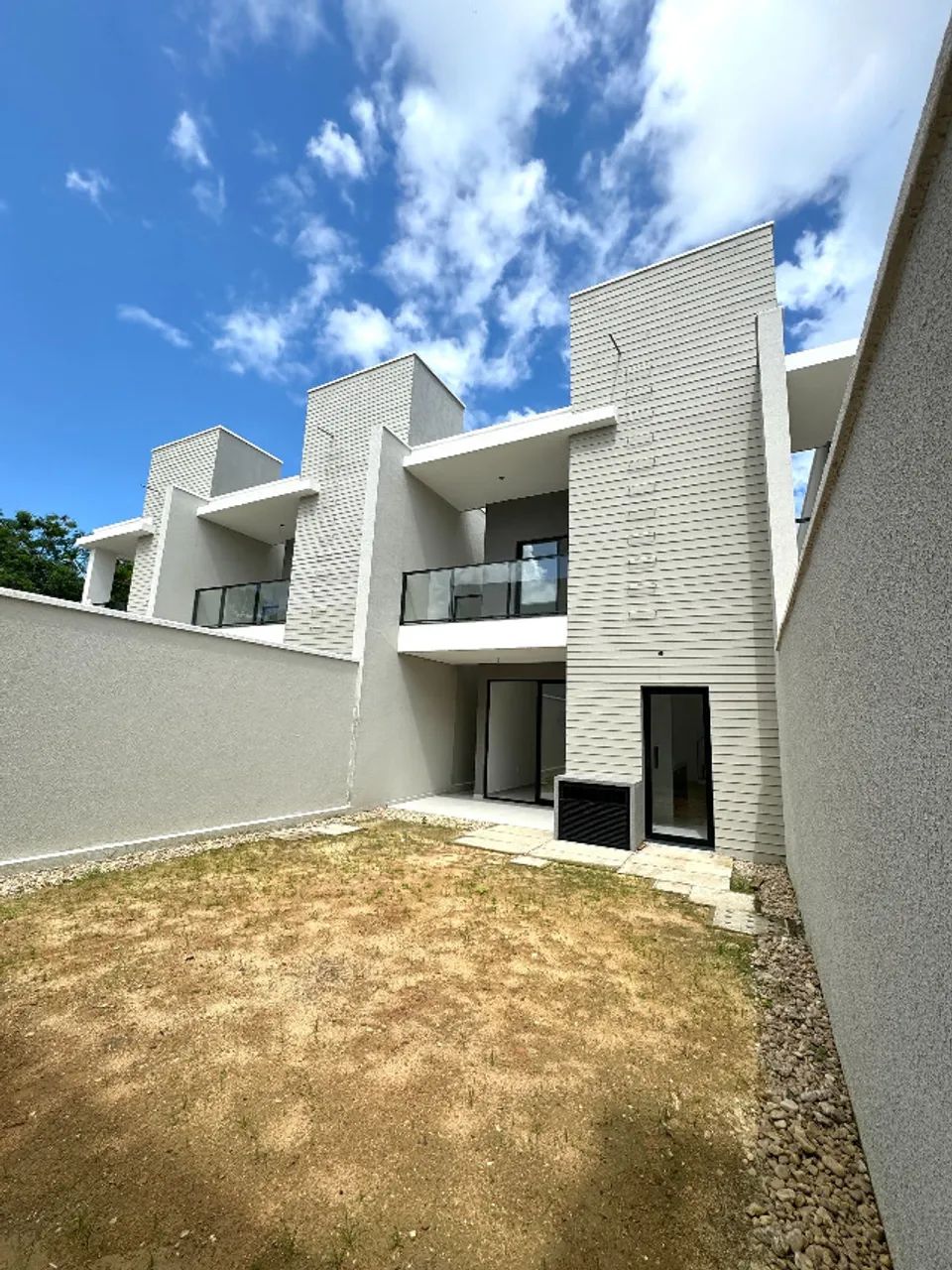 Casa  duplex com quatro suites  no Eusébio - 154m² - Foto 2