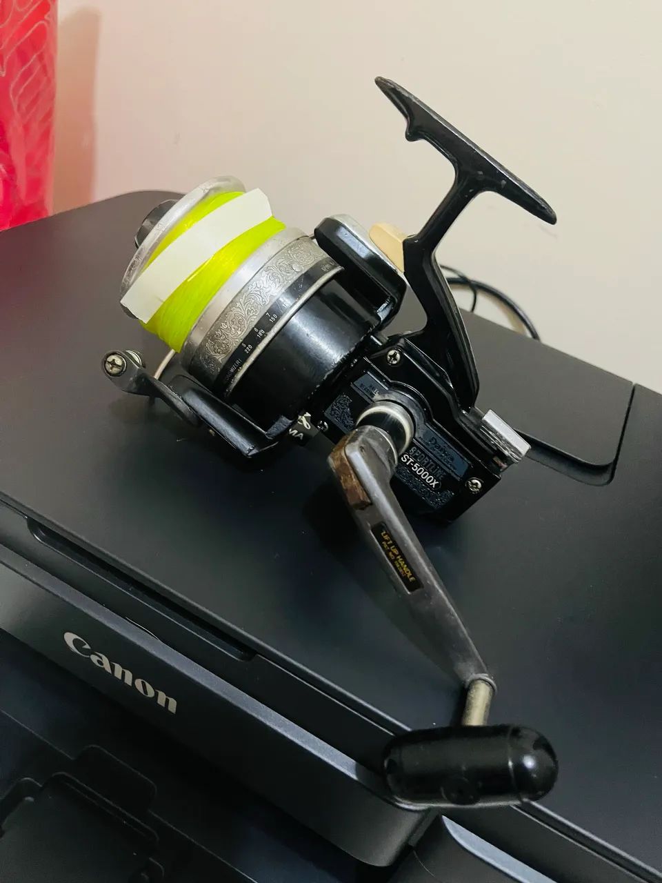 Molinete Daiwa st5000x - Foto 2