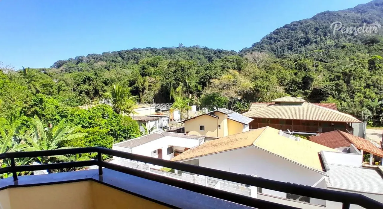 Ubatuba - Toninhas : Apartamento a venda com 1 dormitório Varanda e Vaga Coberta