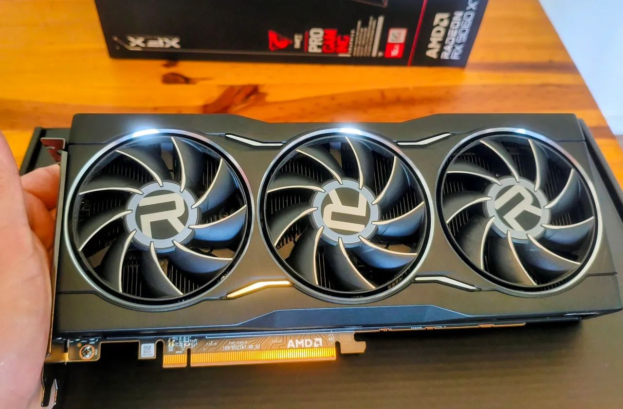 AMD Radeon 6750xt 12GB - XFX Founders Edition - Ótimo estado com NF e 1 ano de garantia  - Foto 2