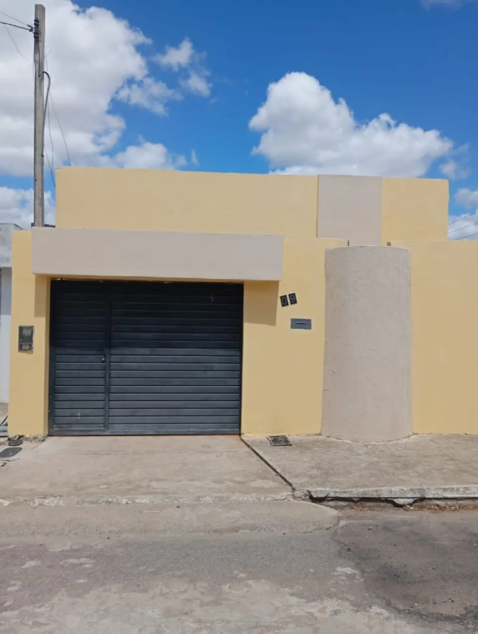 Aluga casa próximo a shopping em Arapiraca.