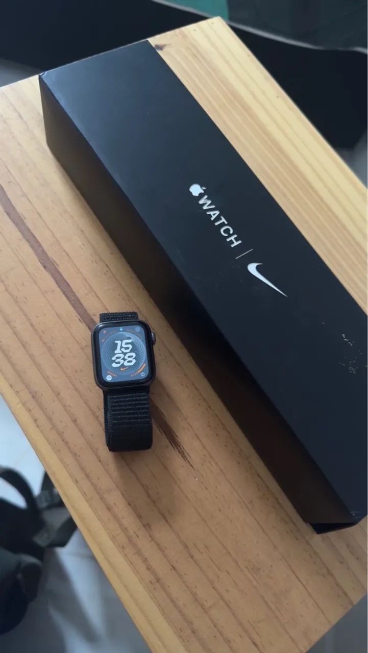 Apple Watch Nike Series 5 - 40mm - Foto 2