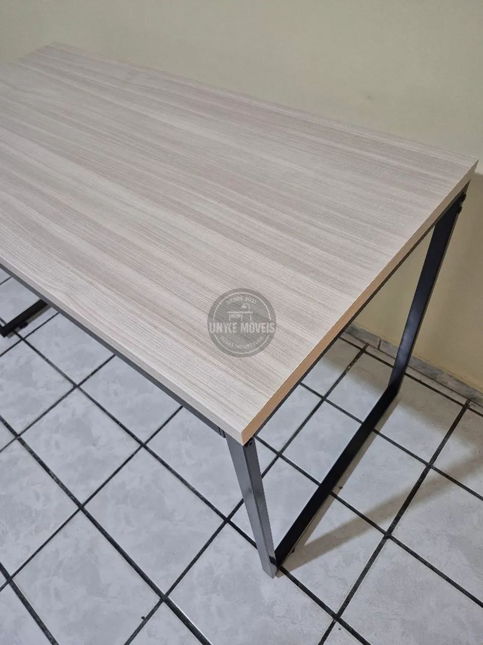 Mesa de escritório 1.20x60 REFORÇADA  - Foto 3