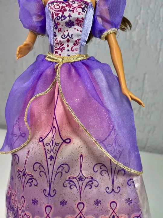 mattel boneca viveca filme barbie e as três mosquiteiras 2009 original antiga coleção - Foto 3