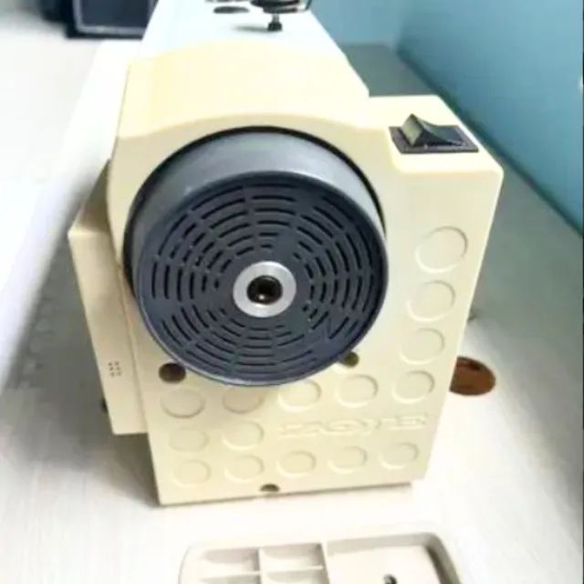 Maquina de Costura Reta Eletrônica Zoje Revisada - Foto 5