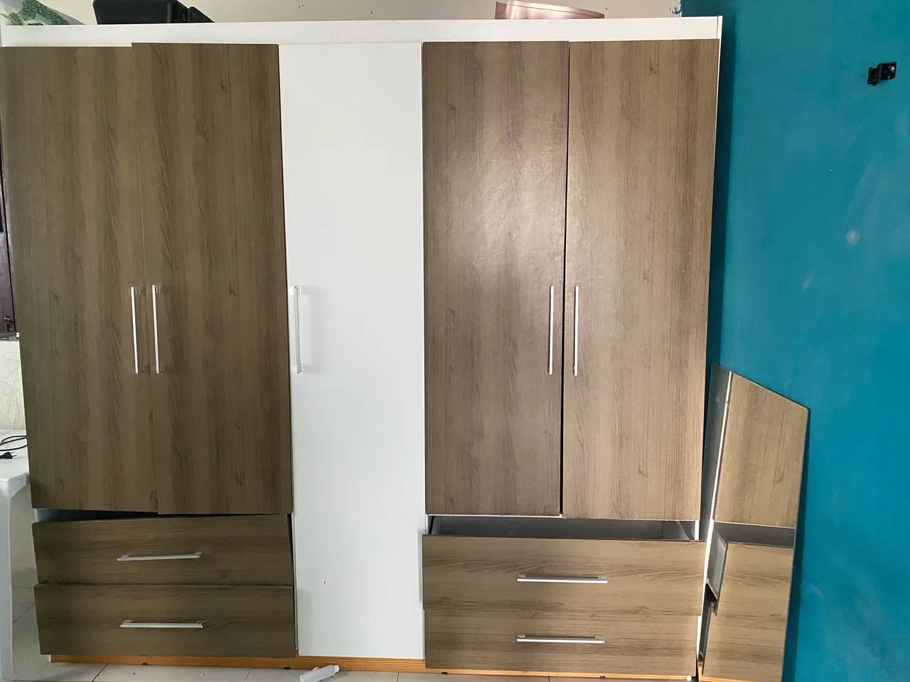 Wardrobe64296403701507120