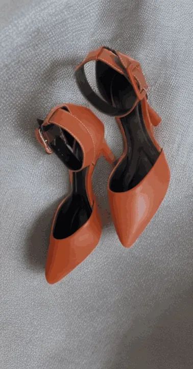 Sandália feminina/ scarpin marrom salto alto - Foto 5