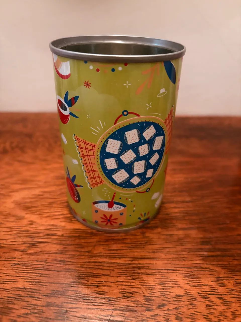 Latas colecionáveis Nestlé moça  - Foto 4