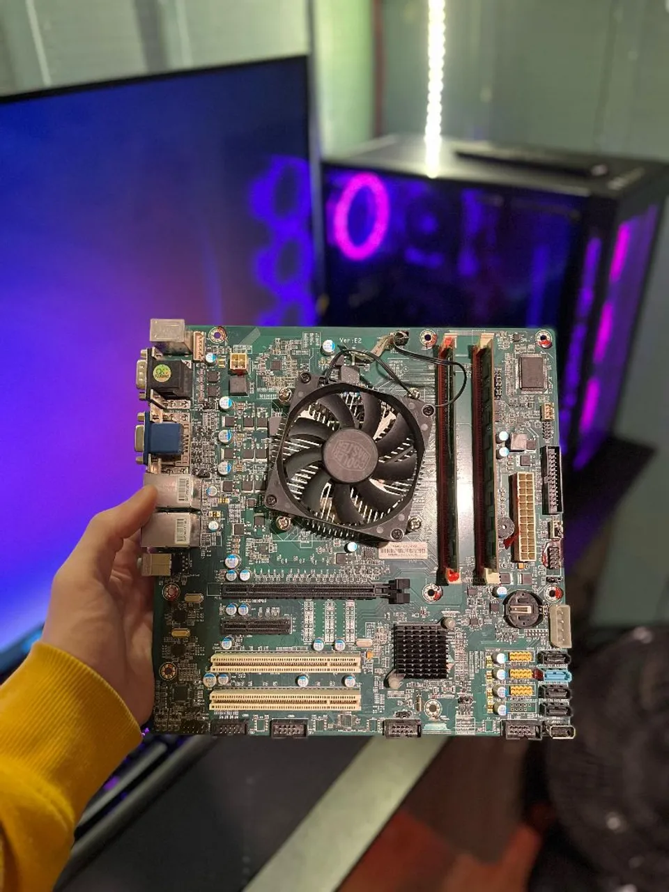 Placa mãe + i3 de terceira + 6gb ram DDR3