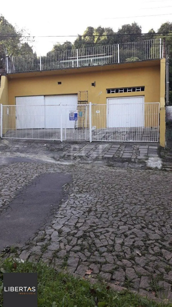 Casa para Venda - 380m², 4 dormitórios, 4 vagas - Jardim Itu Sabará