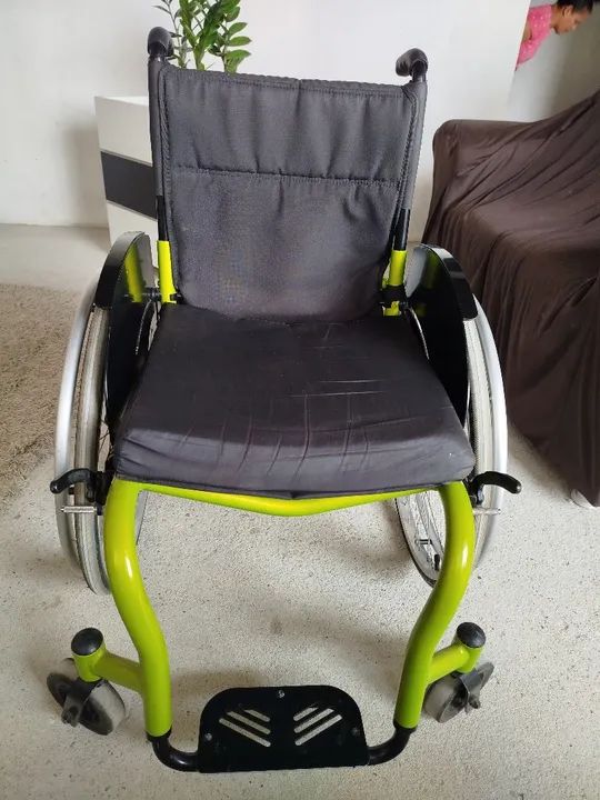 Cadeira de Rodas Ortopédica - Foto 2