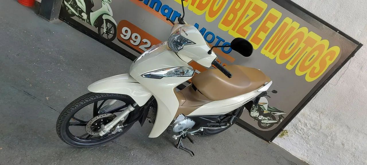BIZ 125 2023 BRANCO CARAMELO $18500 NOVISSIMA LINDOMAR MOTOS 