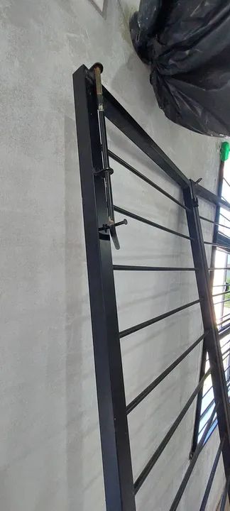 Grade de ferro preta  - Foto 3