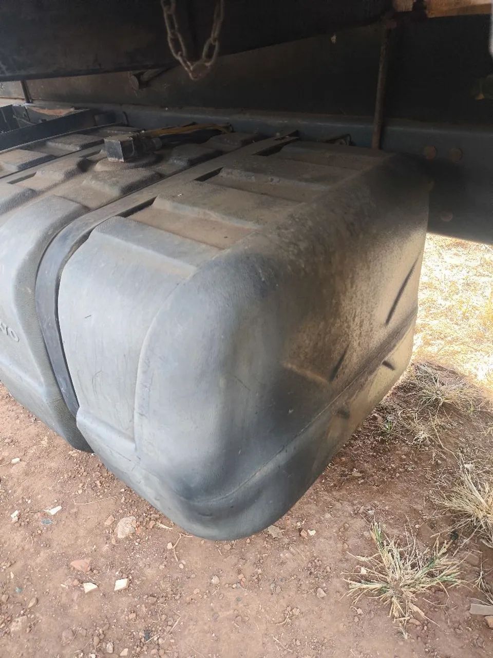 TANQUE DE COMBUSTIVEL CAMINHÃO VOLVO VM  - Foto 3