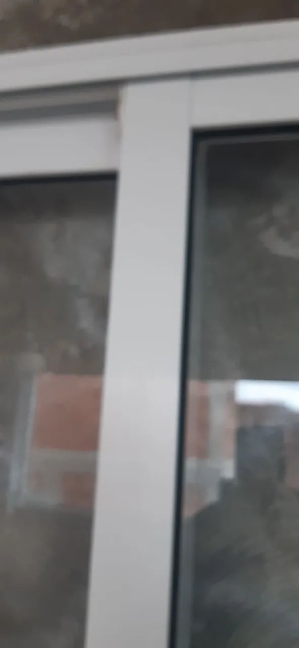 Porta vidro aluminio fechamento tamanho 2.36 de largura por 2.28 altura - Foto 4