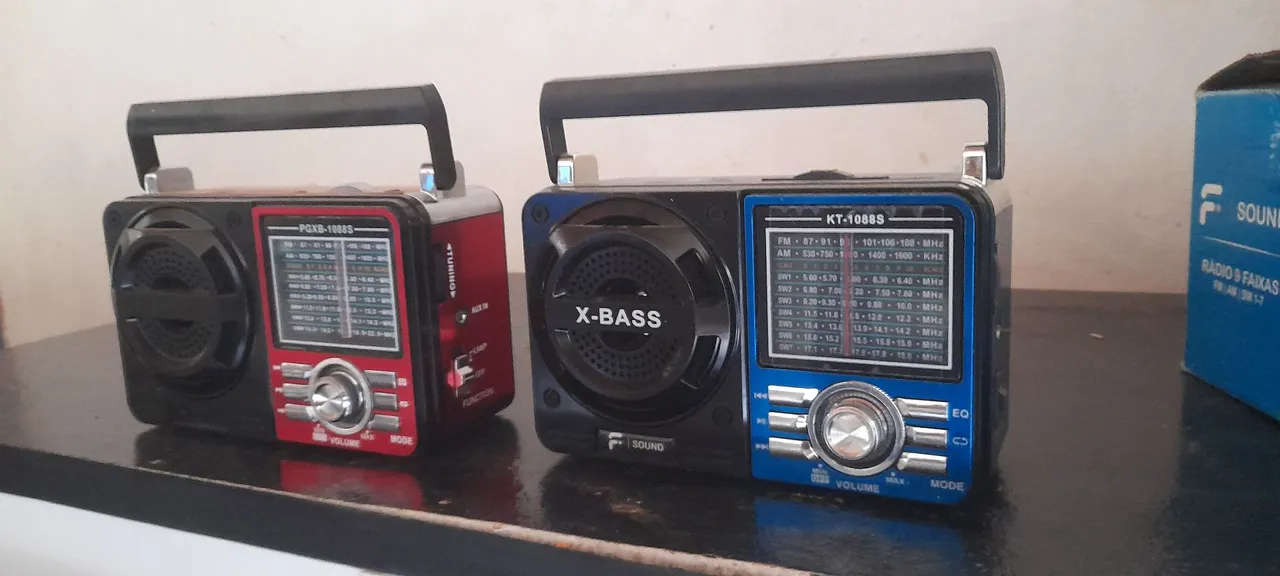 Rádio Portátil KT-1088S e PGXB-1088S