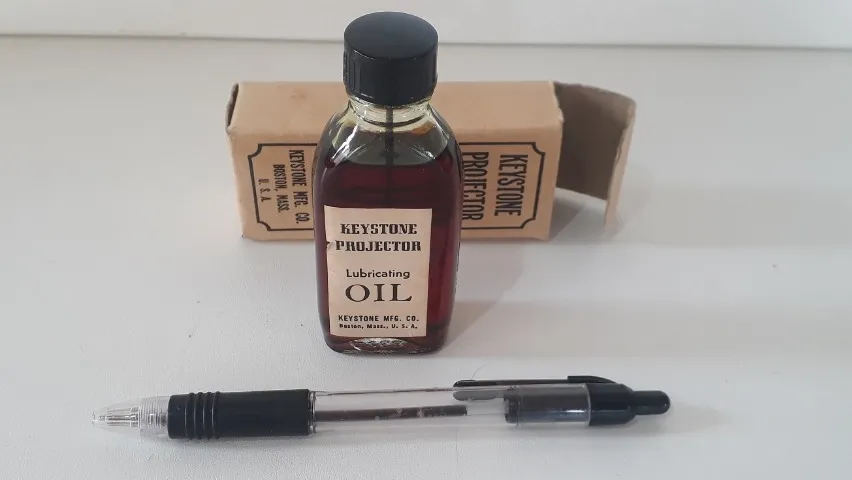 Embalagem antiga de óleo keystone projector lubricating oil anos 1950