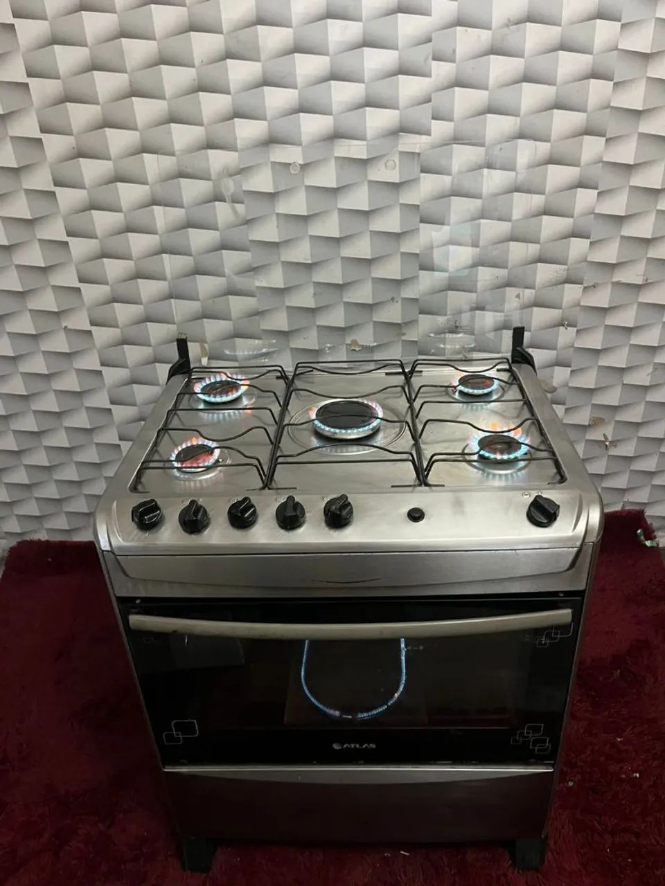 Fogão Atlas fastoock com 5 bocas